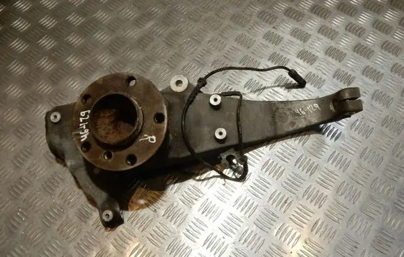 BMW 5 F10 F11 Hub lock 31216775770 6775770 46129