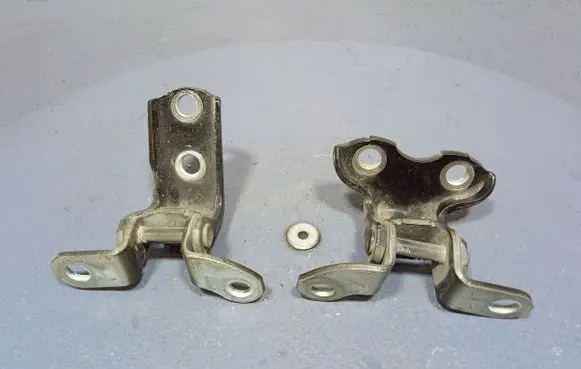 Lexus IS III XE30 Front door hinge set 