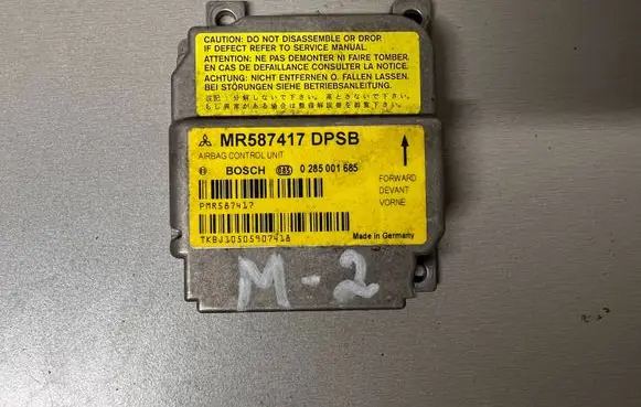 Mitsubishi Colt Airbag control unit/module MR587417 0285001685 PMR587417