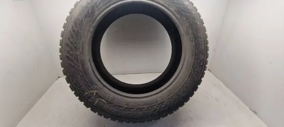 Volkswagen Jetta VI R17 C winter/snow tires with studs 