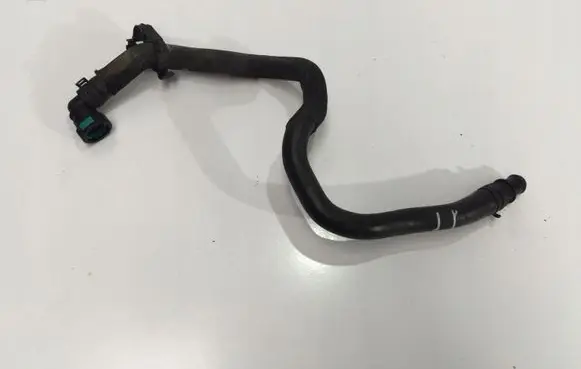 Land Rover Range Rover Sport L494 Engine coolant pipe/hose