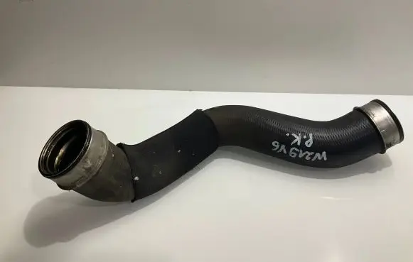 Mercedes-Benz CLS C219 Intercooler hose/pipe