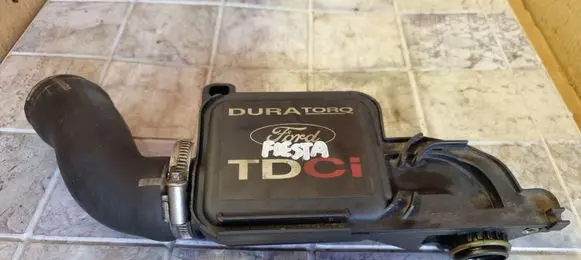 Ford Fiesta Turbo air intake inlet pipe/hose 9647507680 9650712480E4
