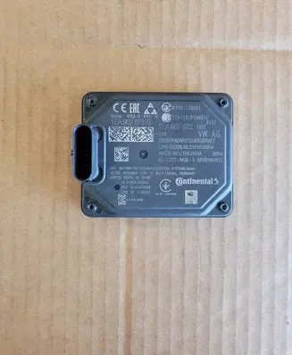 Skoda Enyaq iV Distronic sensor radar 1EA907572
