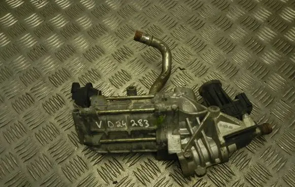 Land Rover Discovery 4 - LR4 EGR valve 9X209U438DA