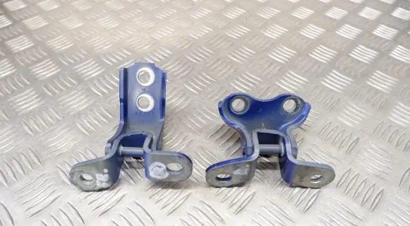 Front door hinge set