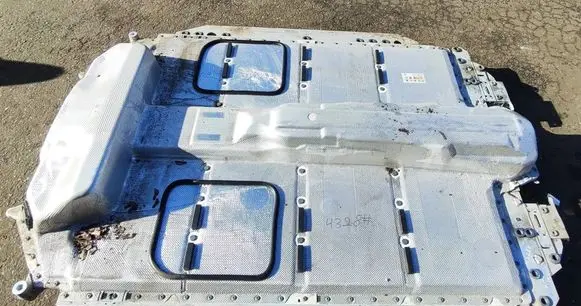 BMW i4 Hybrid / electric car battery 8861695 8855785