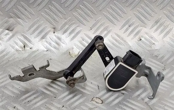 Volvo XC40 Headlight/headlamp level sensor 32221958