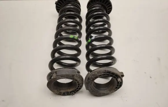 Mercedes-Benz C W205 Rear coil spring A2053240404