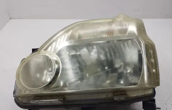 Nissan X-Trail T31 Headlight/headlamp