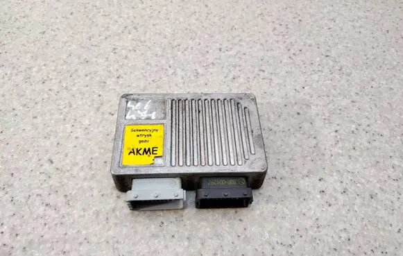 Peugeot 406 LP gas control unit module 67R-013787