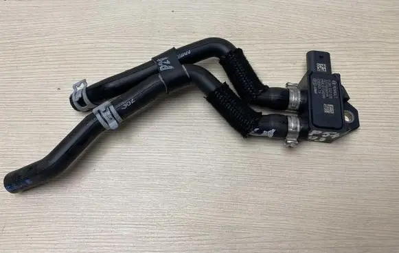 Renault Austral Exhaust gas pressure sensor 227701800R
