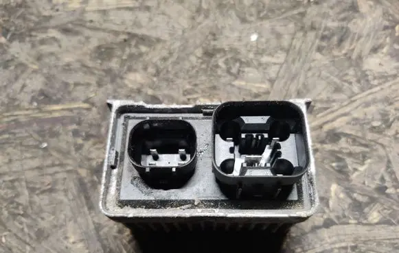 Opel Antara Glow plug pre-heat relay 5557429