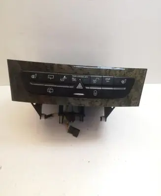 Mercedes-Benz E W211 Hazard light switch A2116800552