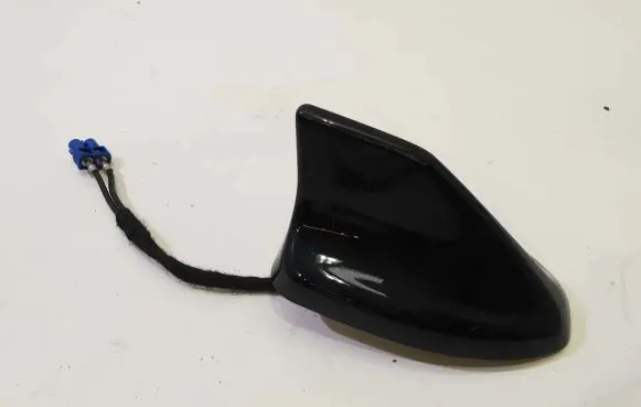 Ford Puma Radio antenna 