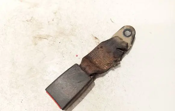 Nissan Pixo Front seatbelt buckle