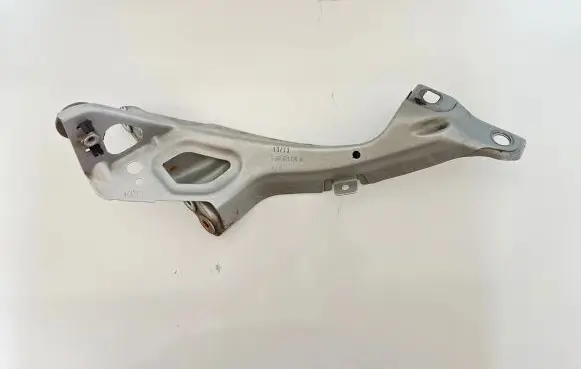Audi A6 S6 C7 4G Fender mounting bracket 4G0805816