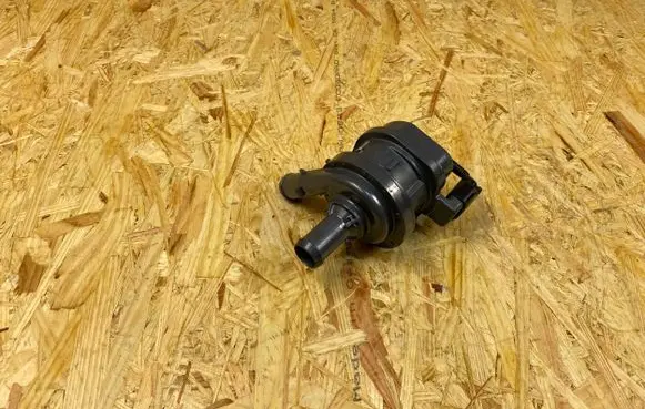 Volvo V60 Electric auxiliary coolant/water pump 31493259 8888569690