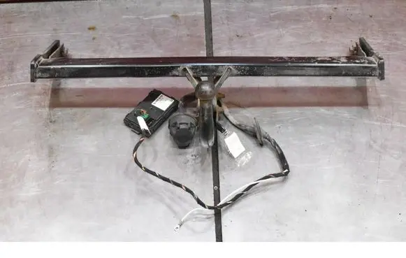 Volvo V40 Tow bar set 30756552