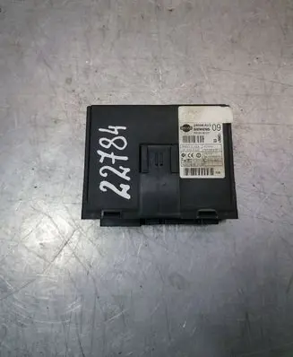 Nissan Primera Comfort/convenience module 28596AV309 5WK48127
