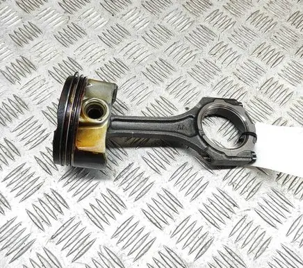 Lexus RX 450H Piston 1330131111B0 1320139285B0