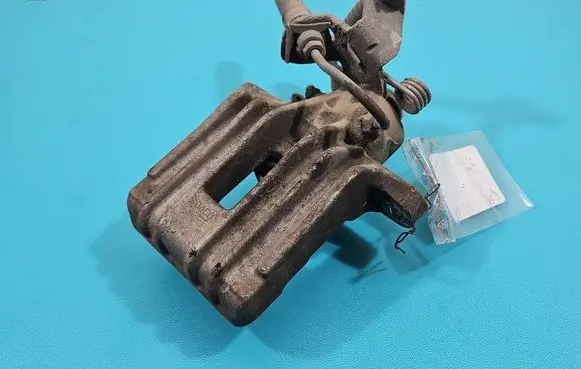 Rear brake caliper