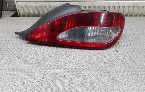Peugeot 406 Rear/tail lights 2289D