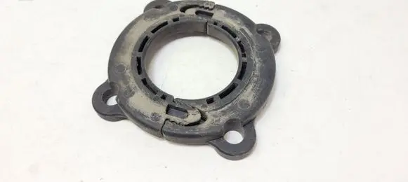 Opel Zafira B Lower shock absorber bracket 