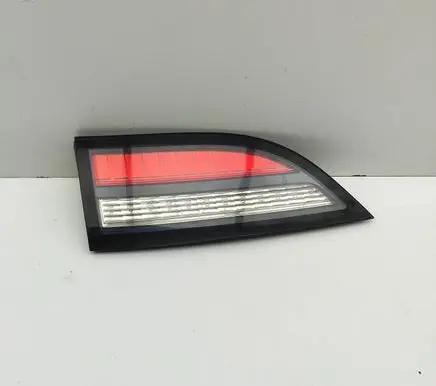 Opel Ampera Tailgate rear/tail lights 23170361