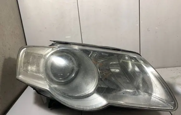 Volkswagen PASSAT B6 Headlight/headlamp 3C0941006T