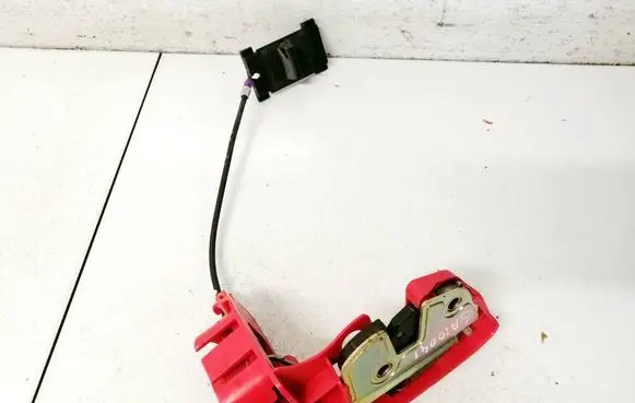 Mazda 3 I Seat back rest lock catch BP4K472