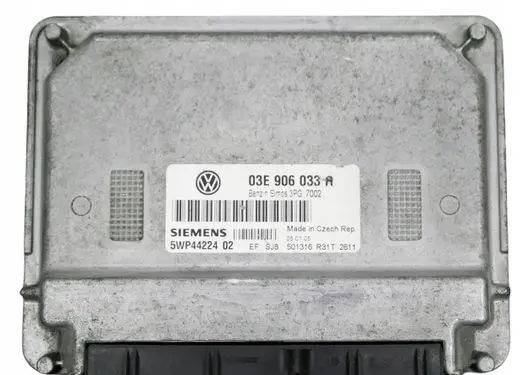Skoda Fabia Mk1 (6Y) Engine control unit/module 03E906033A 5WP4422402