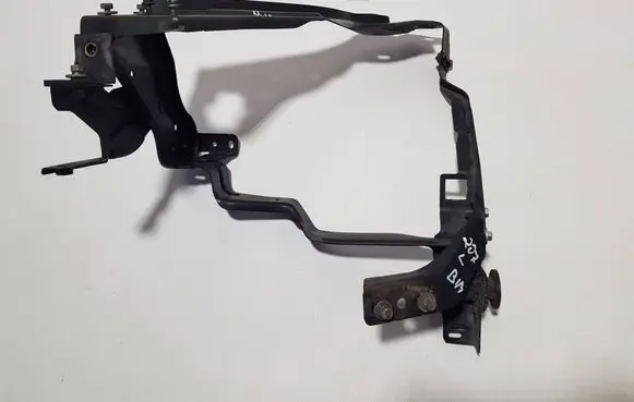 Mercedes-Benz E C207 W207 Headlight/headlamp mounting bracket OKUALRL207