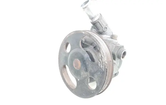 Mazda 323 Power steering pump