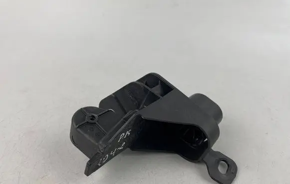 Volkswagen ID.4 Headlight/headlamp mounting bracket 11A823405A