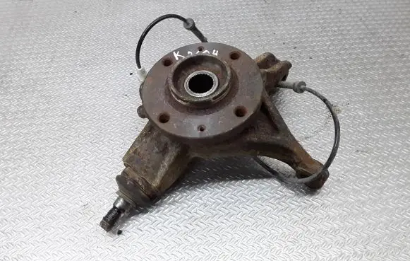 Citroen C4 I Front wheel hub spindle knuckle