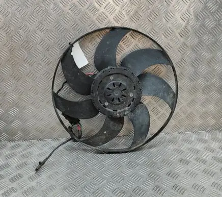 Mercedes-Benz E C207 W207 Fan impeller 885004486 EC138Y19