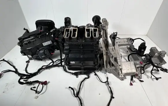 BMW iX Interior heater climate box assembly HZ5A2BAB9