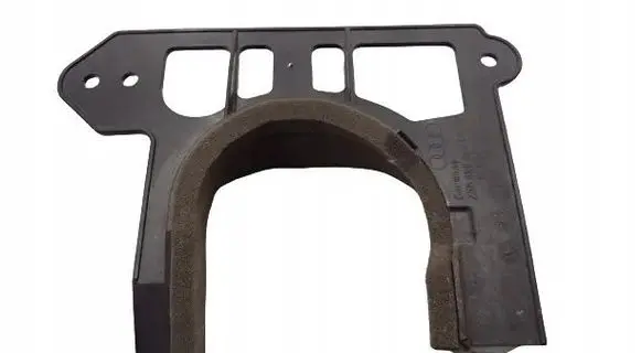 Audi A5 8T 8F Other under body part 8K0863187B
