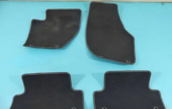 Volvo V40 Front floor mat 31426084 IMPRK1351489