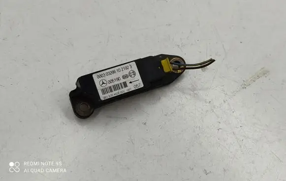 Mercedes-Benz CLK A209 C209 Airbag deployment crash/impact sensor 0030326610