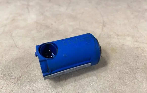 Mercedes-Benz G W461 W463 1st Gen Parking PDC sensor 0015425918