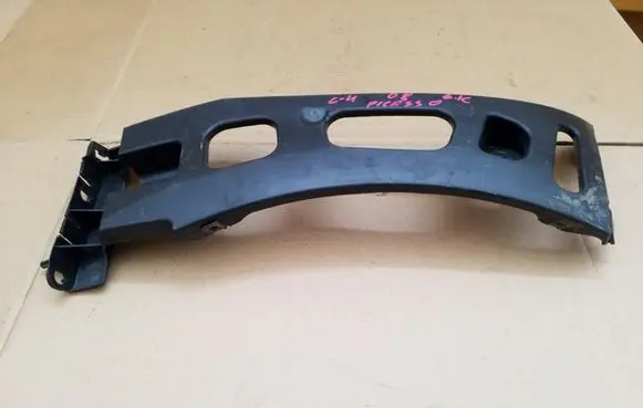 Citroen C4 I Picasso Rear bumper mounting bracket 9680526280 2000422