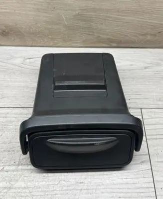 Volkswagen Caddy Tool box 2K0867701 7H5867701 7H0867701