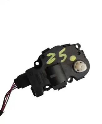 BMW 7 F01 F02 F03 F04 Air flap motor/actuator K9749007 06032014
