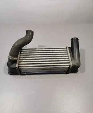 Toyota Auris 150 Intercooler radiator