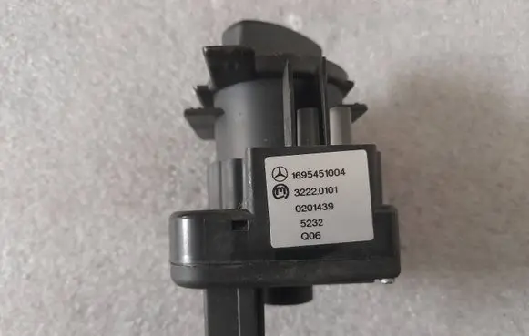 Mercedes-Benz A W169 Light switch a1695451004 1695451004