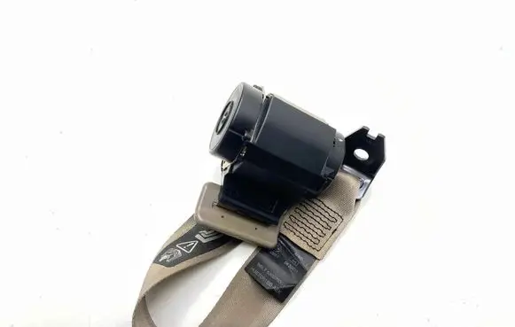 Jaguar XK8 - XKR Rear seatbelt HJE7061BB AEK