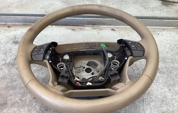 Volvo XC90 Steering wheel OFM05210