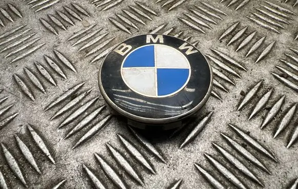 BMW 5 F10 F11 Original wheel cap 6783536